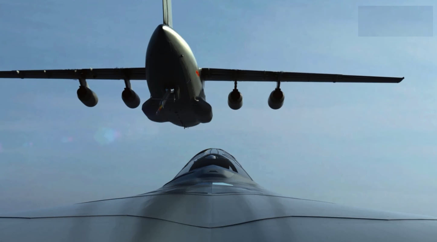 画面太酷了!歼-20编队与运-20u硬管空中加油特写