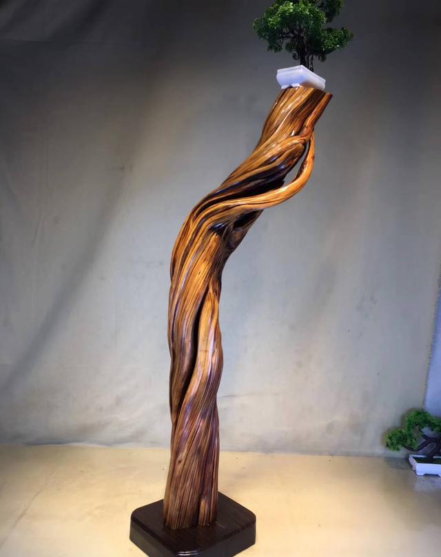 自己用山上捡的一根木头做了一个随形花架|花架|根雕|木雕_新浪新闻