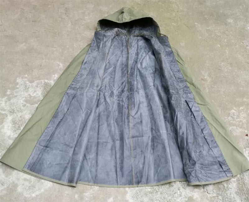 解放军石墨烯斗篷曝光!可自动调温,边防官兵:再也不怕冻醒了!