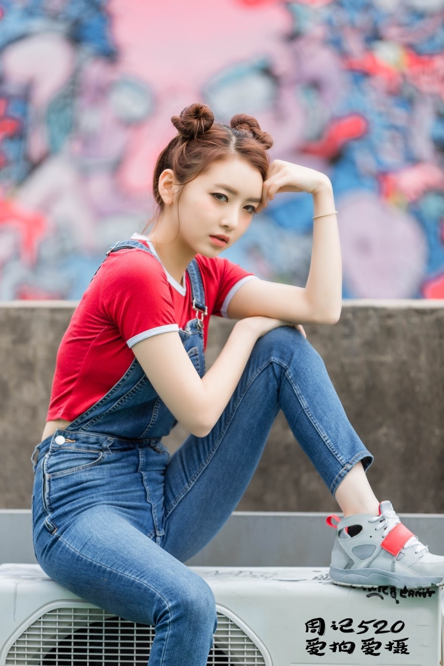 人像摄影(美丽可爱的现代都市美女)人像摄影(美丽可爱的现代都市美女)