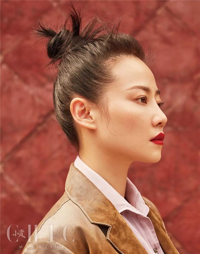 《我不是药神》跳钢管舞的单亲妈妈谭卓,这种