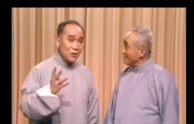 侯宝林老照片,说相声表情丰富生动|侯宝林|相声|表演艺术家_新浪新闻