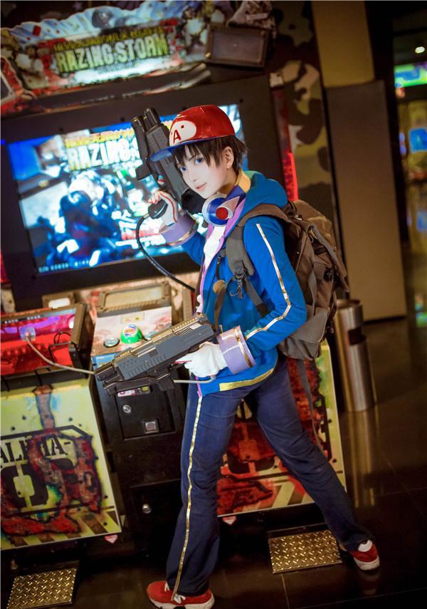 王者荣耀- 鲁班七号电玩小子cosplay! 就问你像不像?