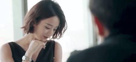 赵丽颖最新行程公开,将赴法国看赛马,粉丝扒出