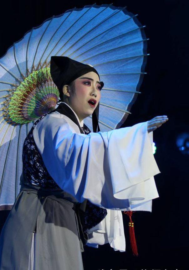 扬剧团承办,剧目有:00小放牛03,00游庵定情03,00僧尼下山