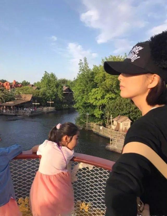 同框力破离婚传闻!一切为了孩子!