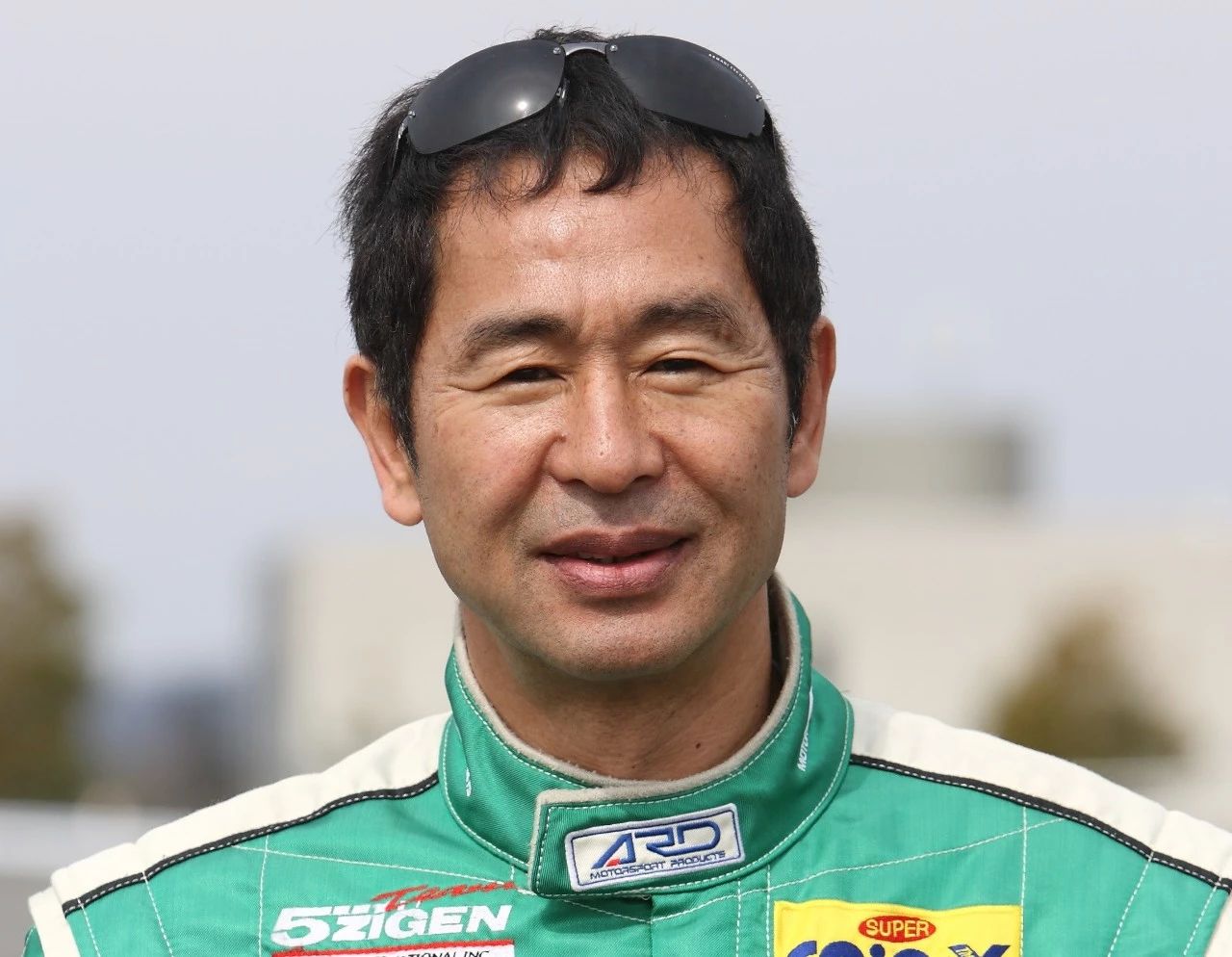 gt-one车型的车手中有一位国内非常知名的日本车手,那就是土屋圭市!