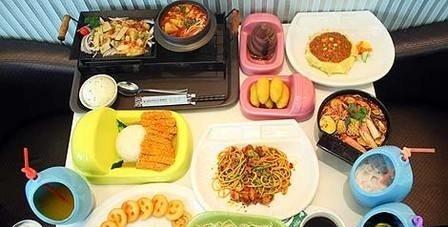 奇葩餐厅, 马桶美食, 各种重口味! 你吃的下去吗?