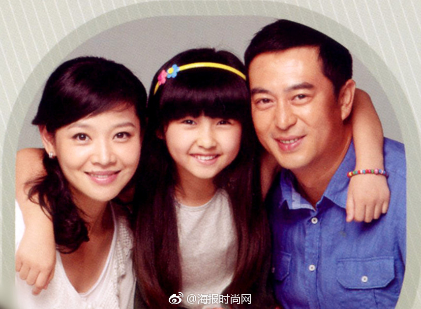 她是《唐山大地震》中的方登,是《唐人街探案》中的