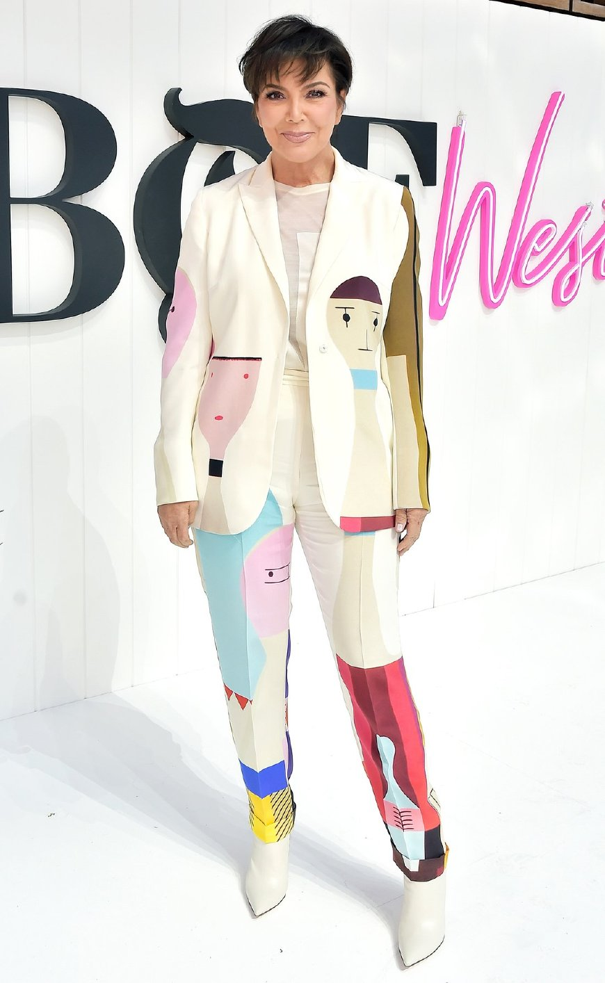 金卡戴珊最吸睛但不吸金,凯莉詹娜身价最高,肯