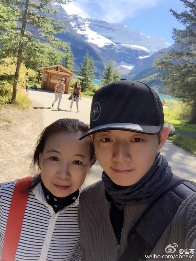 美妈和老爸冰释前嫌,漂亮女友太完美了|霍尊|火风|仲小萍_新浪新闻