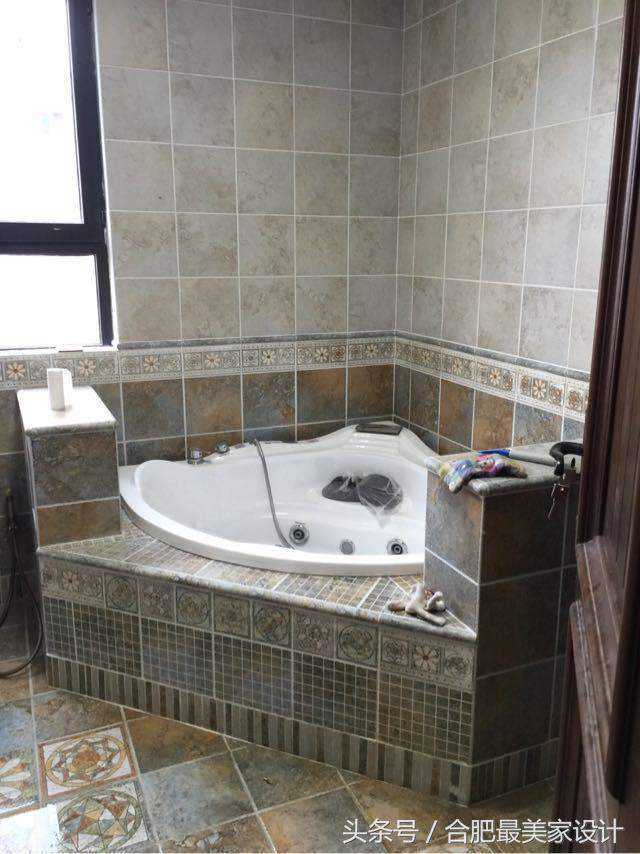 新房装修,光买瓷砖花了10w,阳台,浴缸,洗漱池都是瓷砖砌的