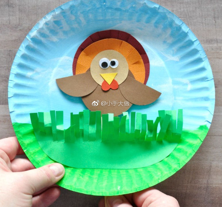 纸盘手工又来啦!绿绿的草地上快乐撒野的小鸟