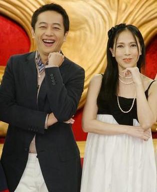 人生堪比狗血剧, 下嫁强暴之人, 获取财富包养小鲜肉, 想要爱情?