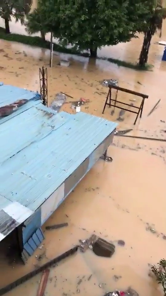 合肥下雨了 2018年7月9日下午17时许,合肥市遭