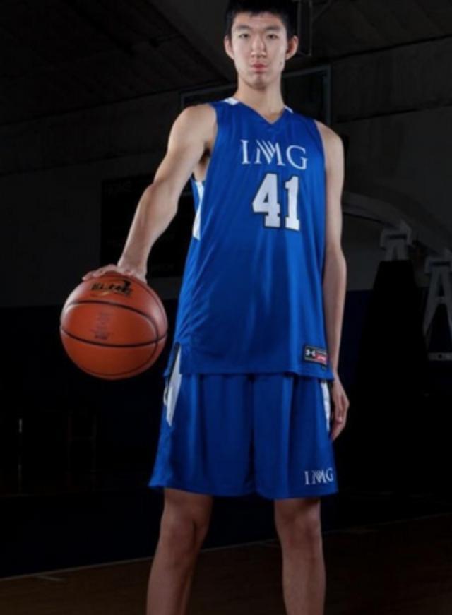 北京时间7月24日,一名沉寂了多年的前潜力新星——孟祥宇,再次出现在