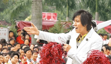 他是首位上春晚的台湾歌手, 唱一首歌价值超十亿|潘安邦|外婆的澎湖湾