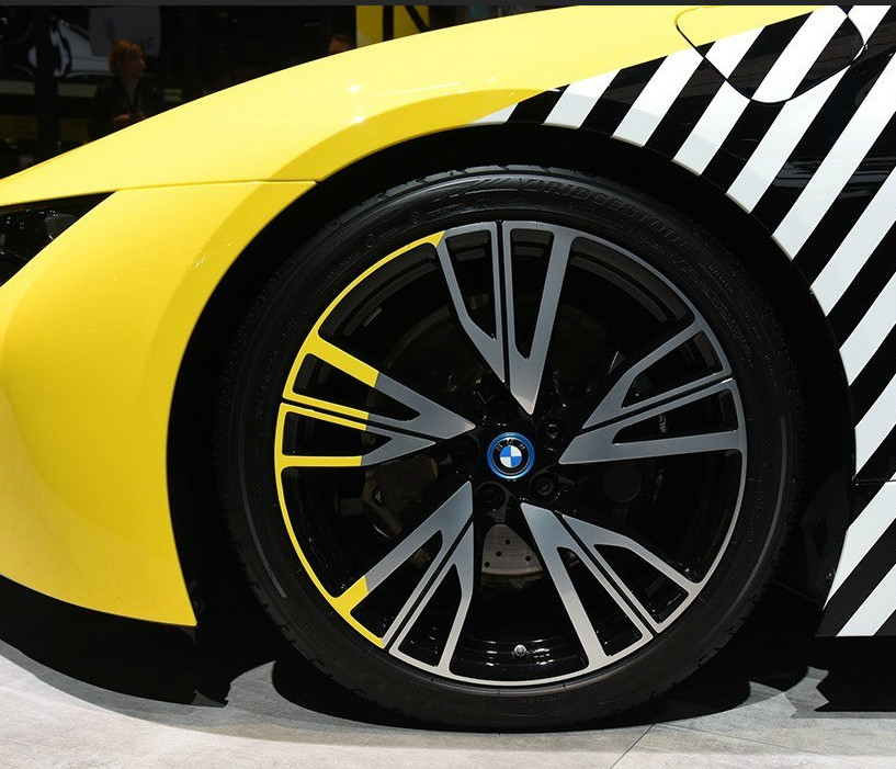 全球轮毂最帅的4大跑车布加迪垫底第一名你绝对想不到