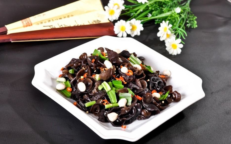 吃木耳的人,注意了!冬季千万别这么吃,别怪没提醒你!