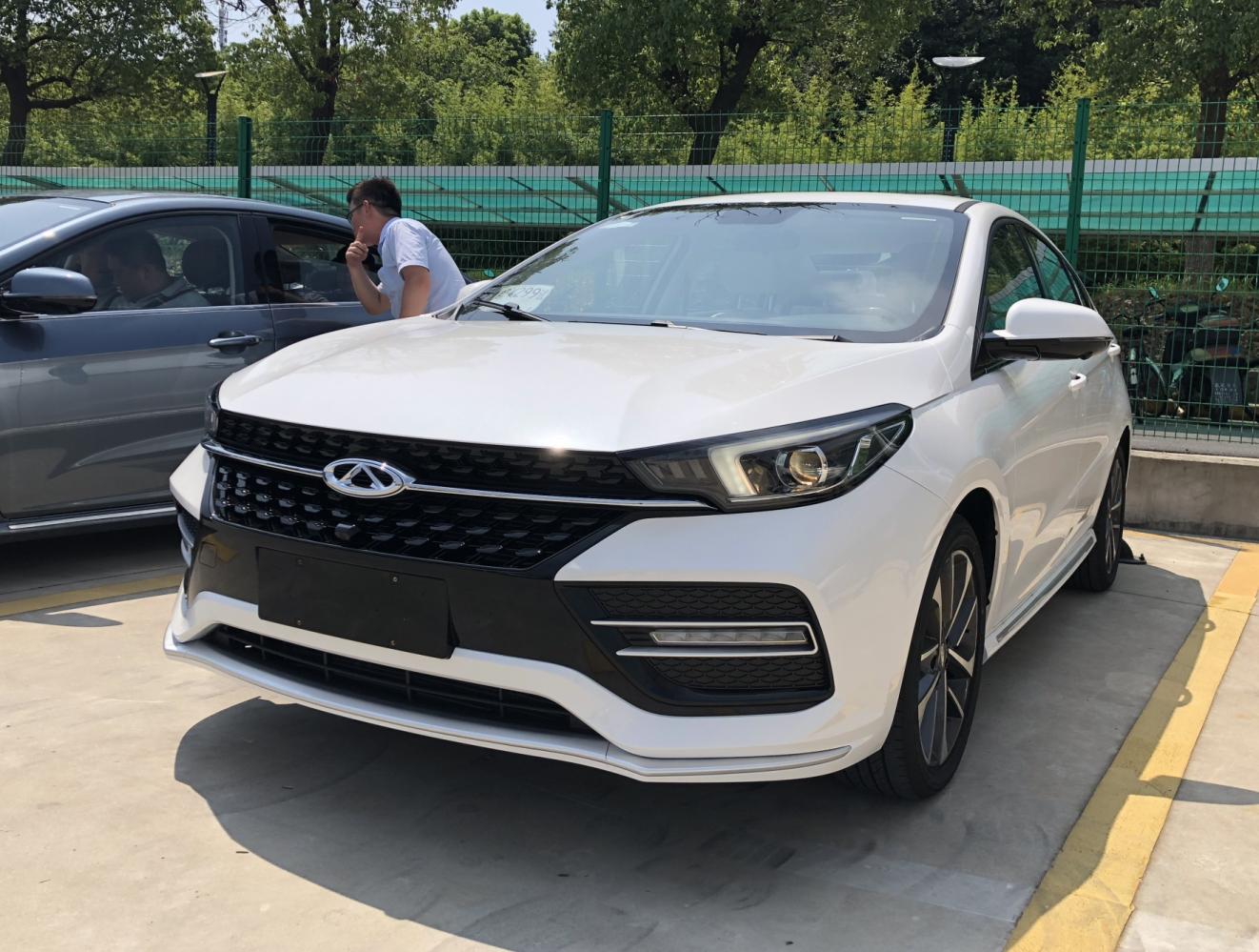 试驾全新艾瑞泽gx内外兼修ai更出色