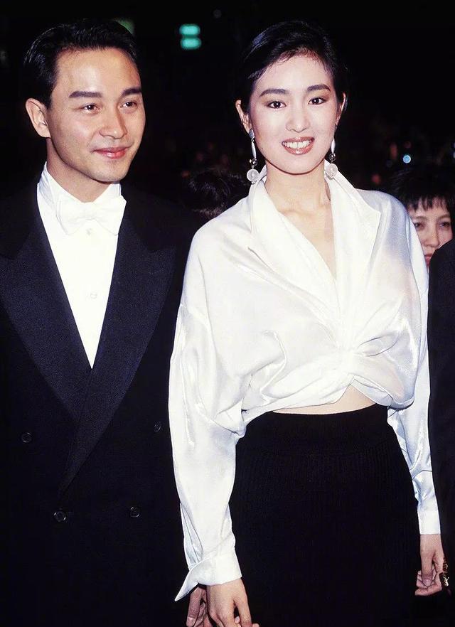 张国荣携手巩俐现身戛纳电影节,一颦一笑迷倒众生