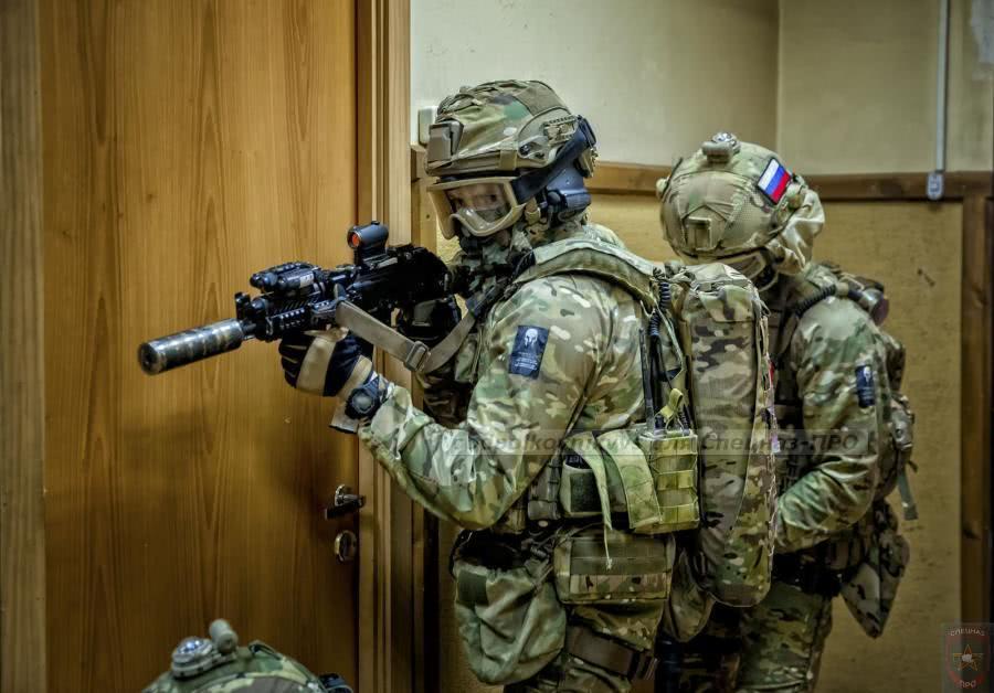 强悍都是实战中刷出来的俄罗斯特种部队一身装备是酷到极致