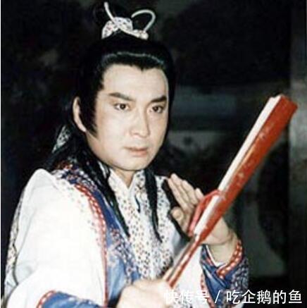 天龙八部4版"慕容复",图1狠辣,图3高颜值,但最后才是经典