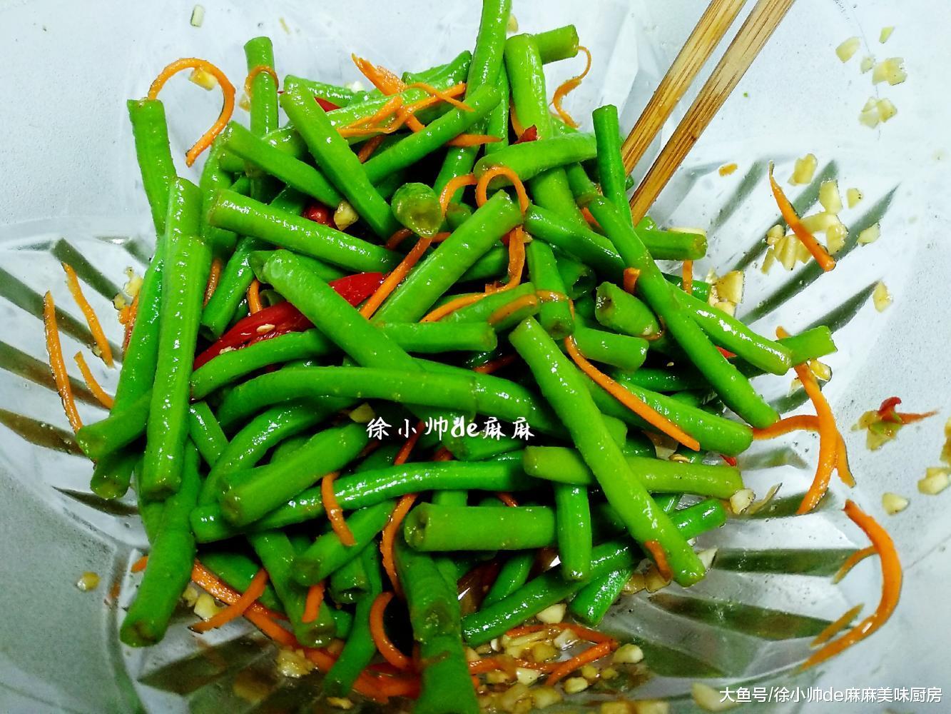 比凉拌黄瓜还要好吃的凉拌菜, 做法很简单, 营养和美味一样都不少