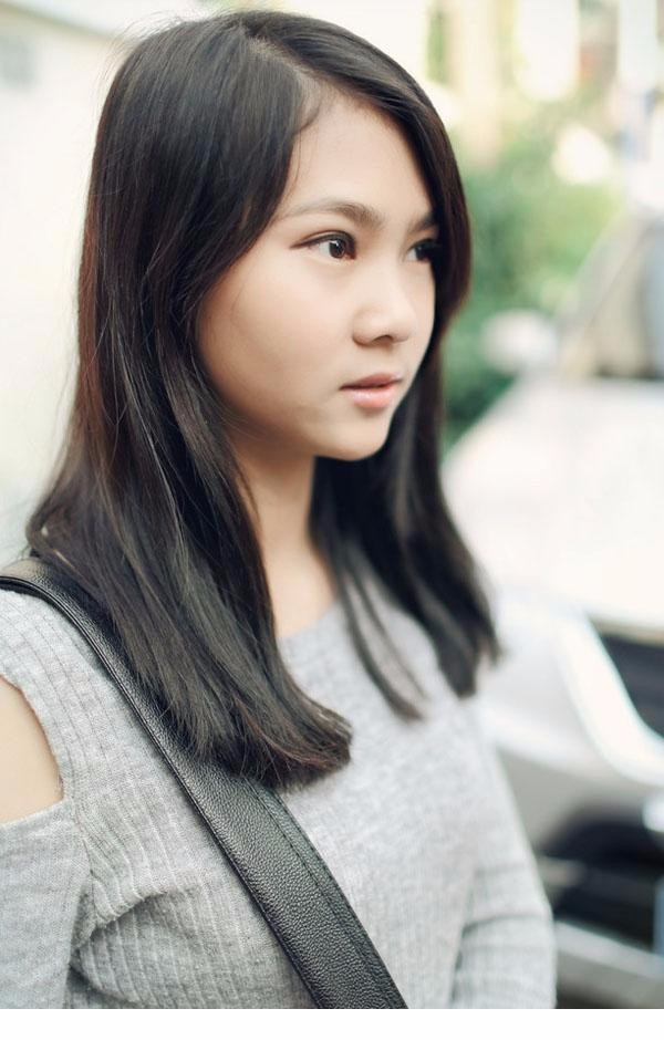 美女美图:90后女学生日常城市的生活