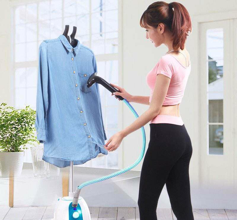 经常用蒸汽挂烫机熨烫衣服和消毒但是不清洗这里都是白搭