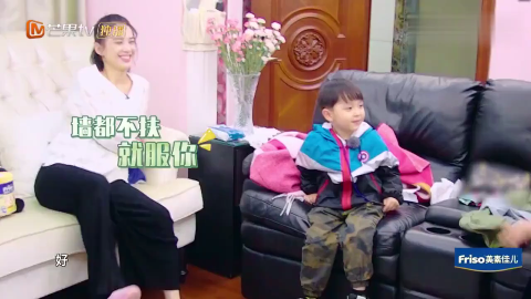 山东春晚:潘长江新相声,唱《好汉歌》!王小利听