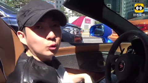 真正的富二代都是怎样开车的一脚油门后才是霸气的开始