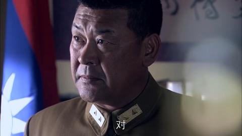 鬼冢大佐被子弹击中,因为心脏位置相对常人偏右竟捡回一条小命!