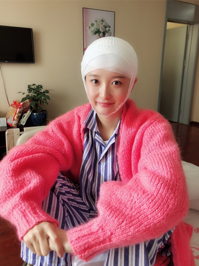 王之一《都是一家人》圆满杀青 首次挑梁女一引期