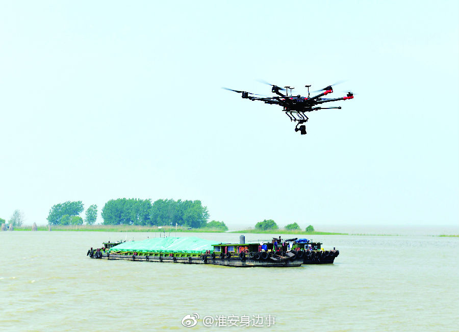 无人机助力水上安全