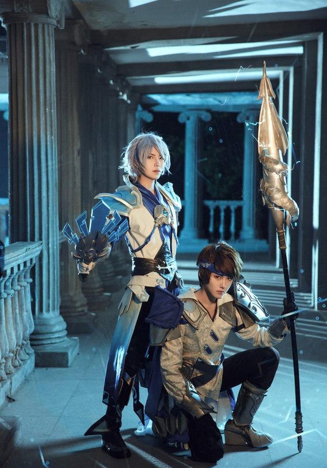 王者荣耀时尚先生赵云和他背后的男人云亮cp的双人cos