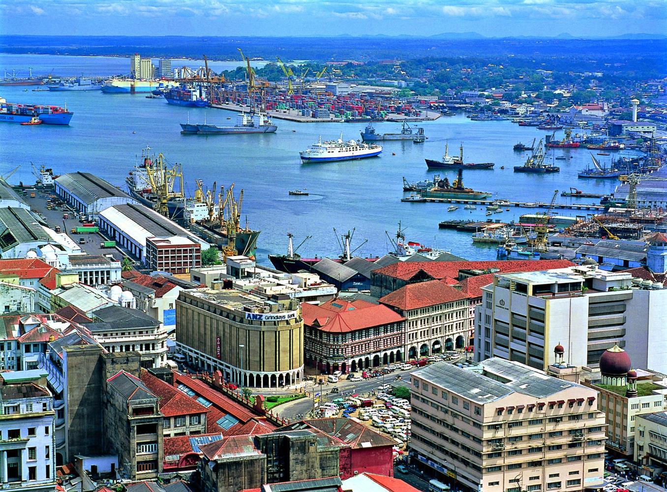 "铁", 中国将赠送该国一艘护卫舰|斯里兰卡|巴基斯坦|护卫舰_新浪新闻