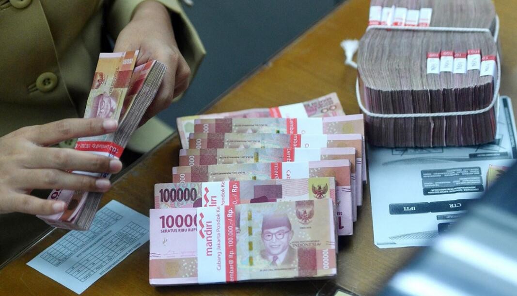 全球十大最廉价货币:这国100万亿只够吃顿饭,