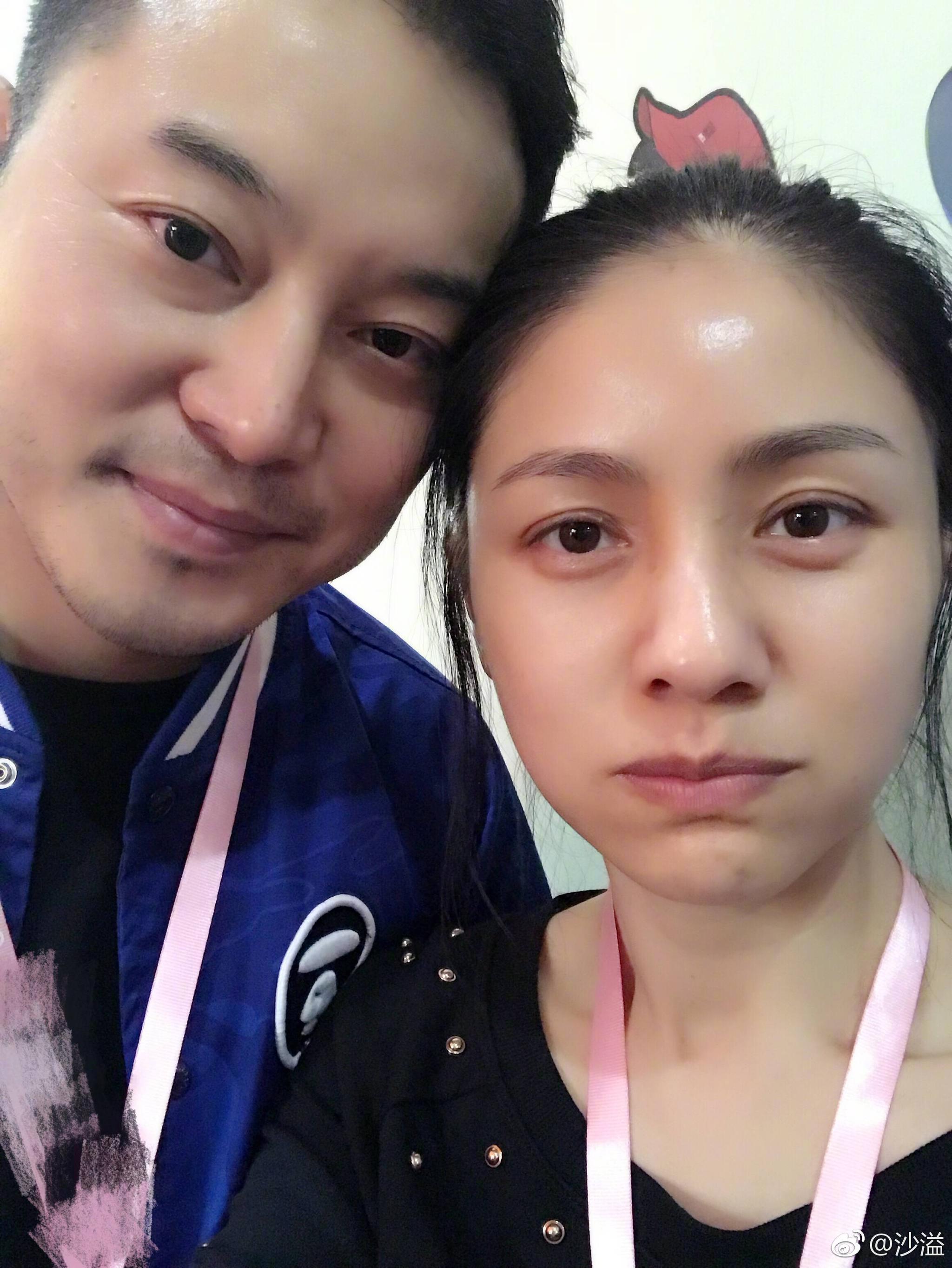 11年邓超沙溢同框情敌见面各自幸福