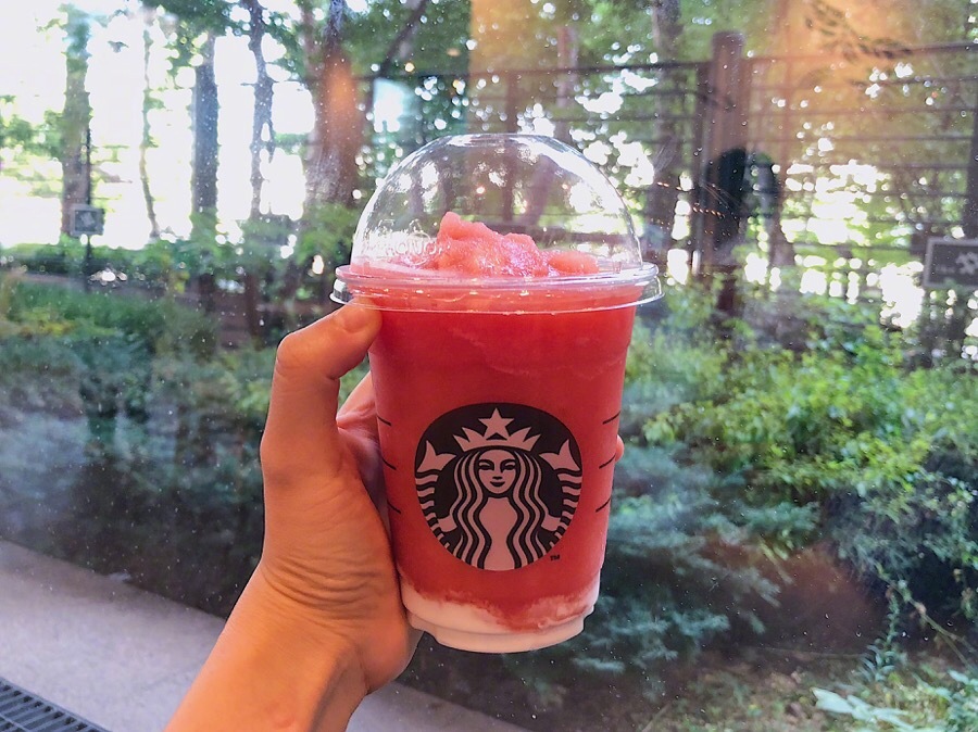韩国星巴克推出夏季新品西瓜星冰乐了