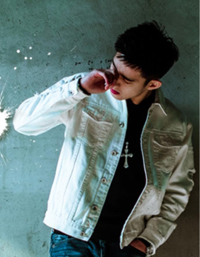 YY阿哲直言:不抢头条,不给别人画面,低调的原因