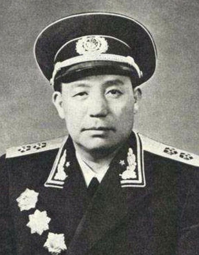 这位开国将军很勇猛,鬼子要了他一条腿,他却独自灭了50多个鬼子