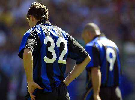 那些年我们追过的球星—亚平宁坦克,维埃里