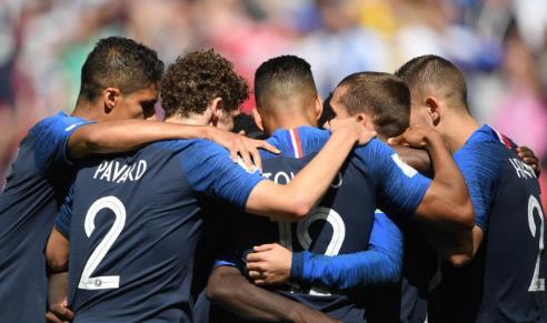 法国2:1狼狈战胜澳大利亚,身价最贵球队面对鱼