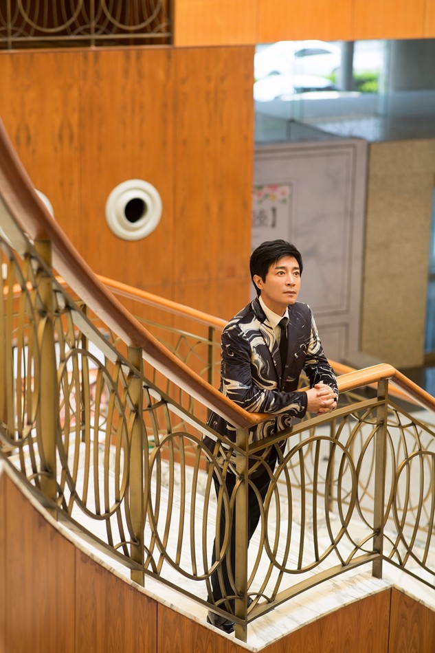 何中华亮相点映会聊"吃醋"典故 现场传授脱单秘诀