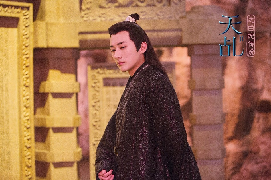 刘学义《天乩之白蛇传说》开播 "幕后boss"邪魅现世