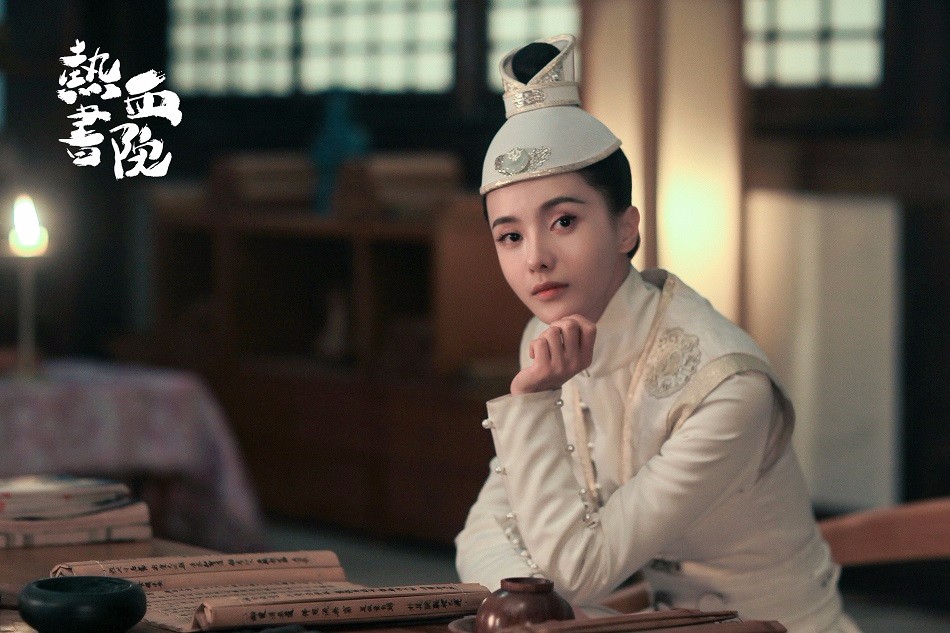 张芷溪《热血书院》上演反差女主 演技爆发备受好评