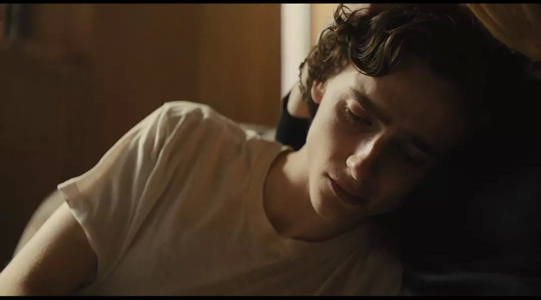 《漂亮男孩》最新预告片 ▏ "我的漂亮男孩身上都发生了什么