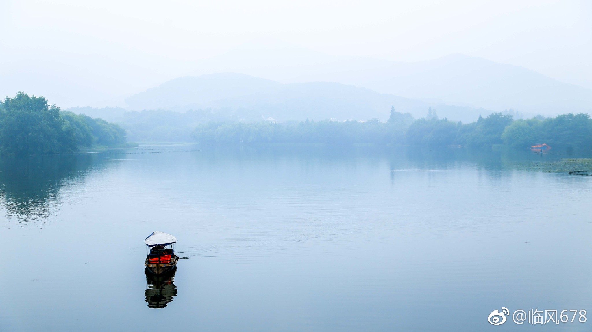 雨中的西湖诗一样的美
