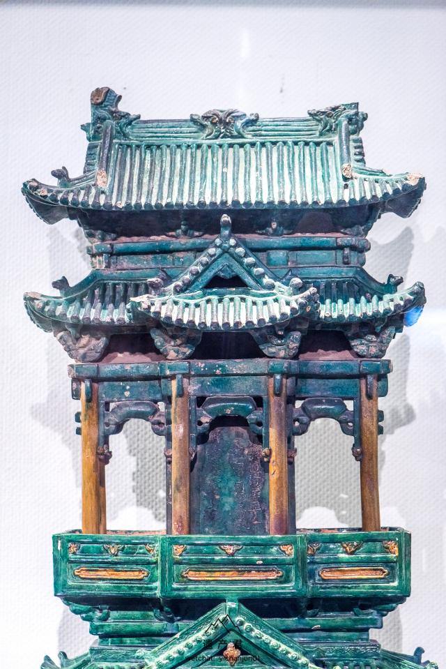 山西博物院藏· 明代楼阁形琉璃脊刹|山西博物院|古建筑|正中|屋顶|楼阁_新浪新闻